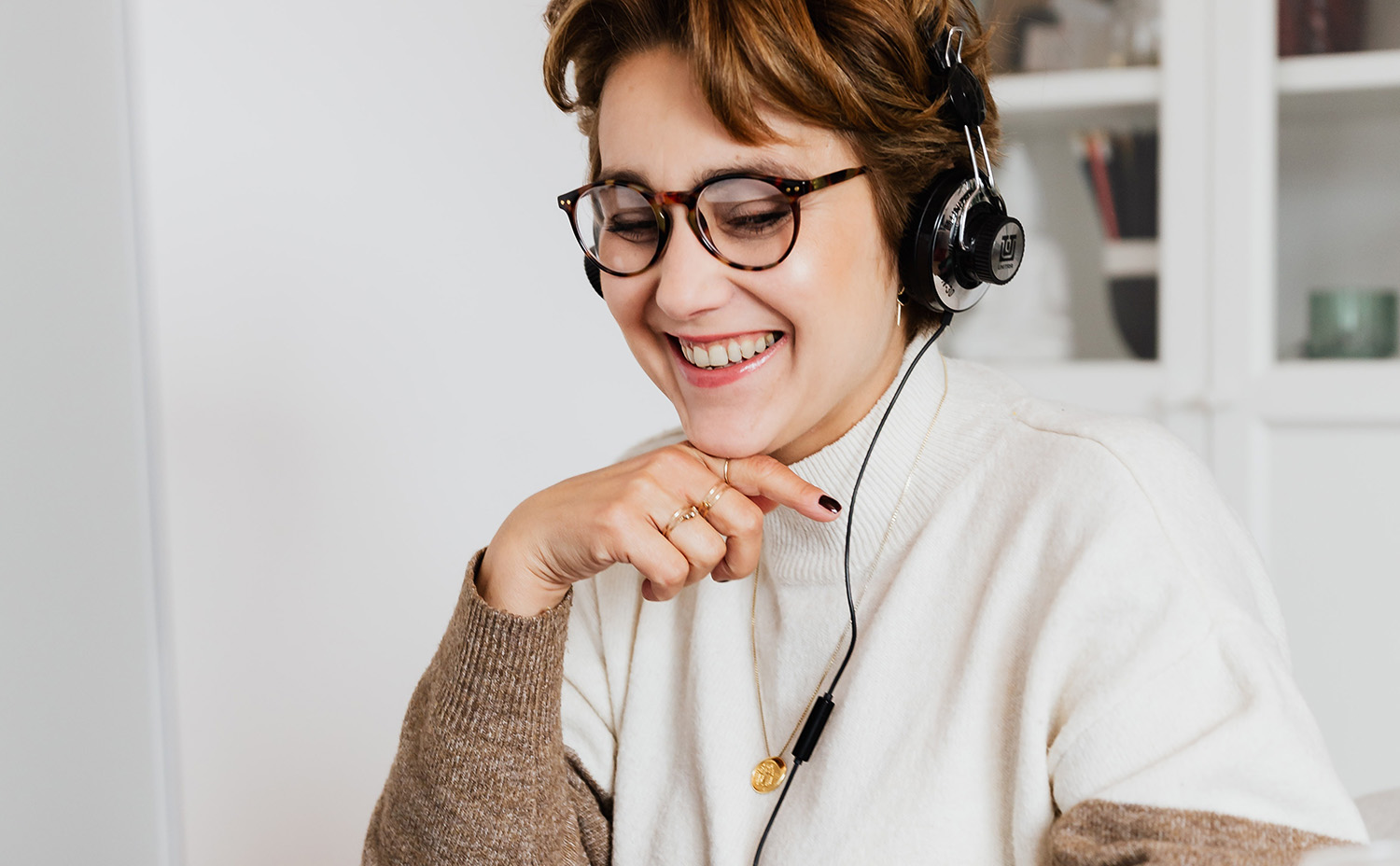 Wearing Headphones for Virtual Training